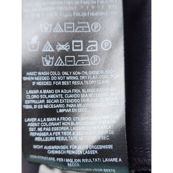 TOP/BLOUSE-GUESS-Black-Front Ruffle-Long Lace Sleeves-Pullover-Size LRG - Picture 7 of 13